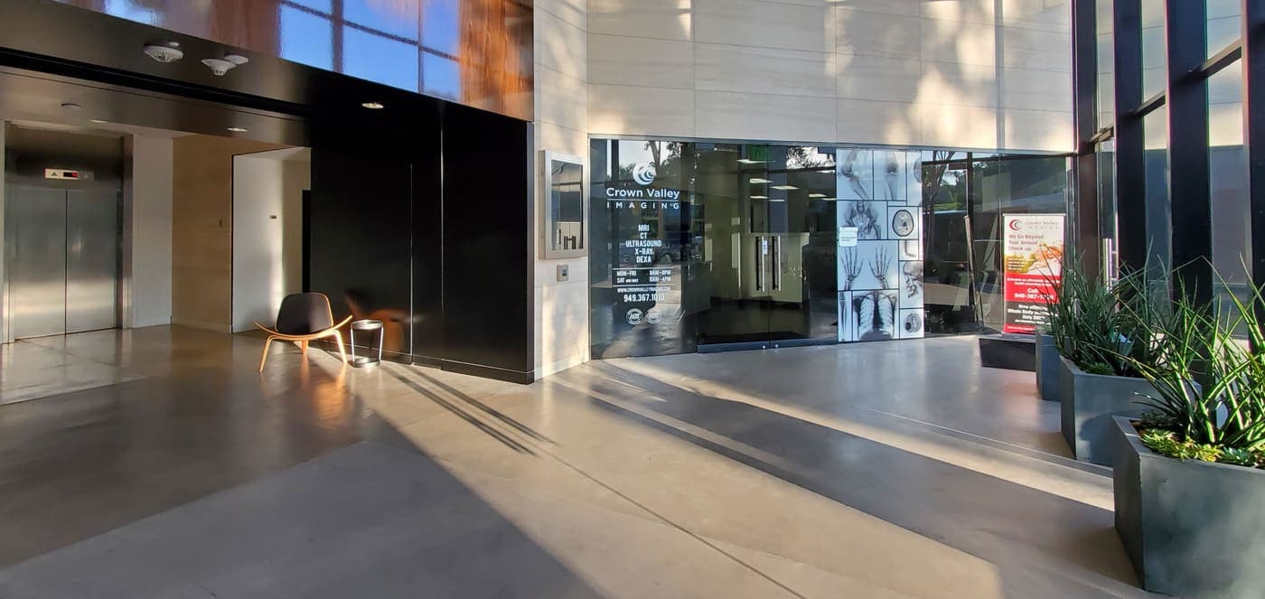 Building lobby and suite entrance at Crown Valley Imaging, Mission Viejo