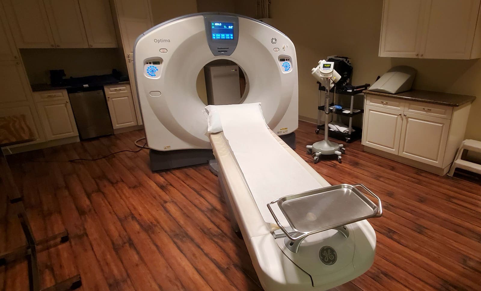 GE Optima CT660 64-slice CT scanner at Crown Valley Imaging, Mission Viejo