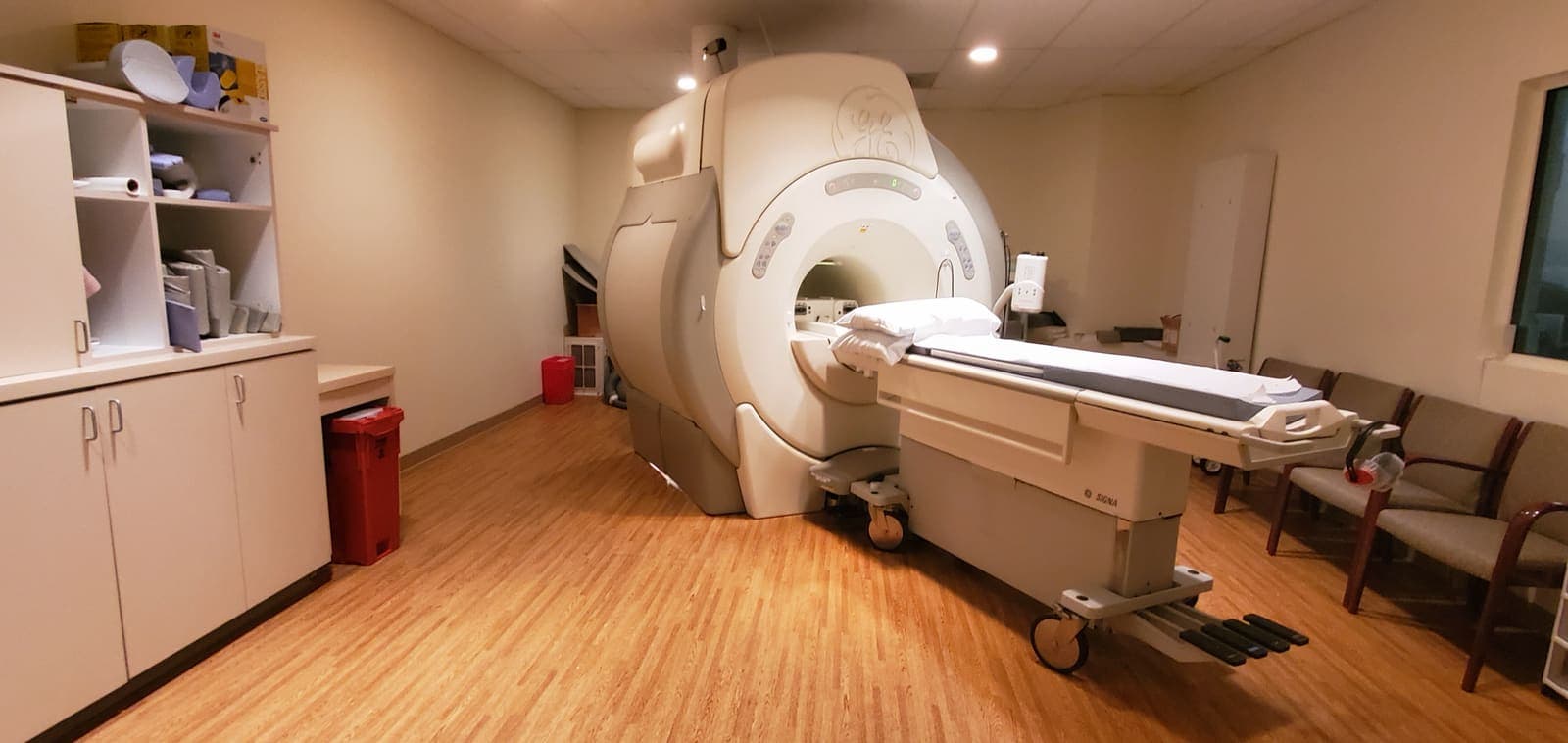 GE 1.5T MRI scanner suite at Crown Valley Imaging, Mission Viejo