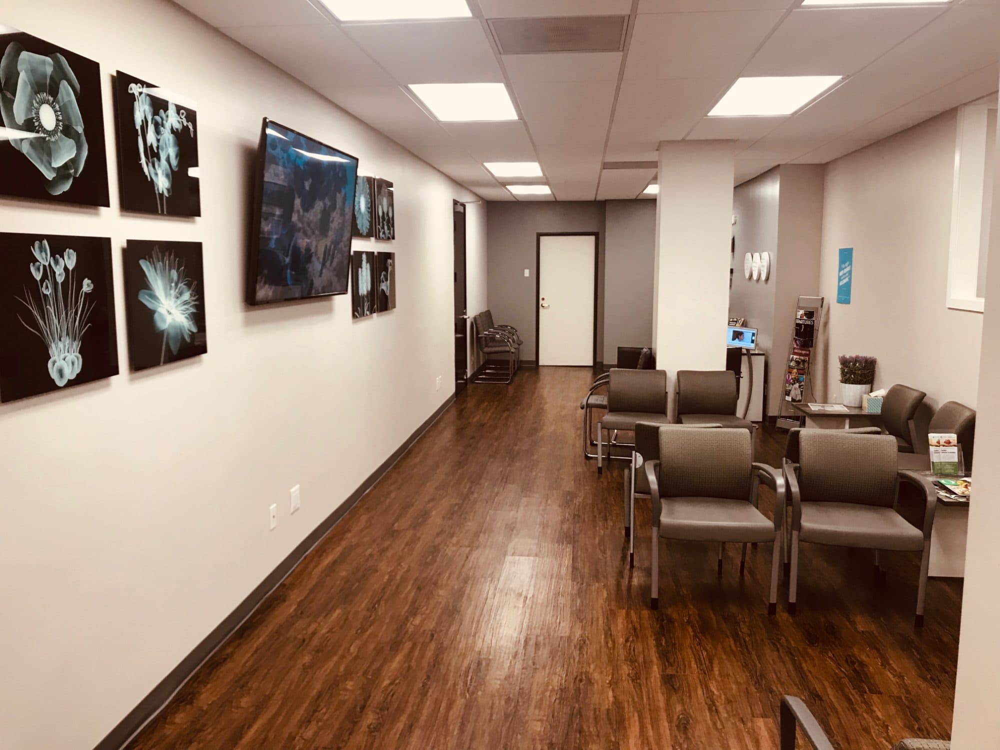 Patient waiting area at Crown Valley Imaging, Mission Viejo